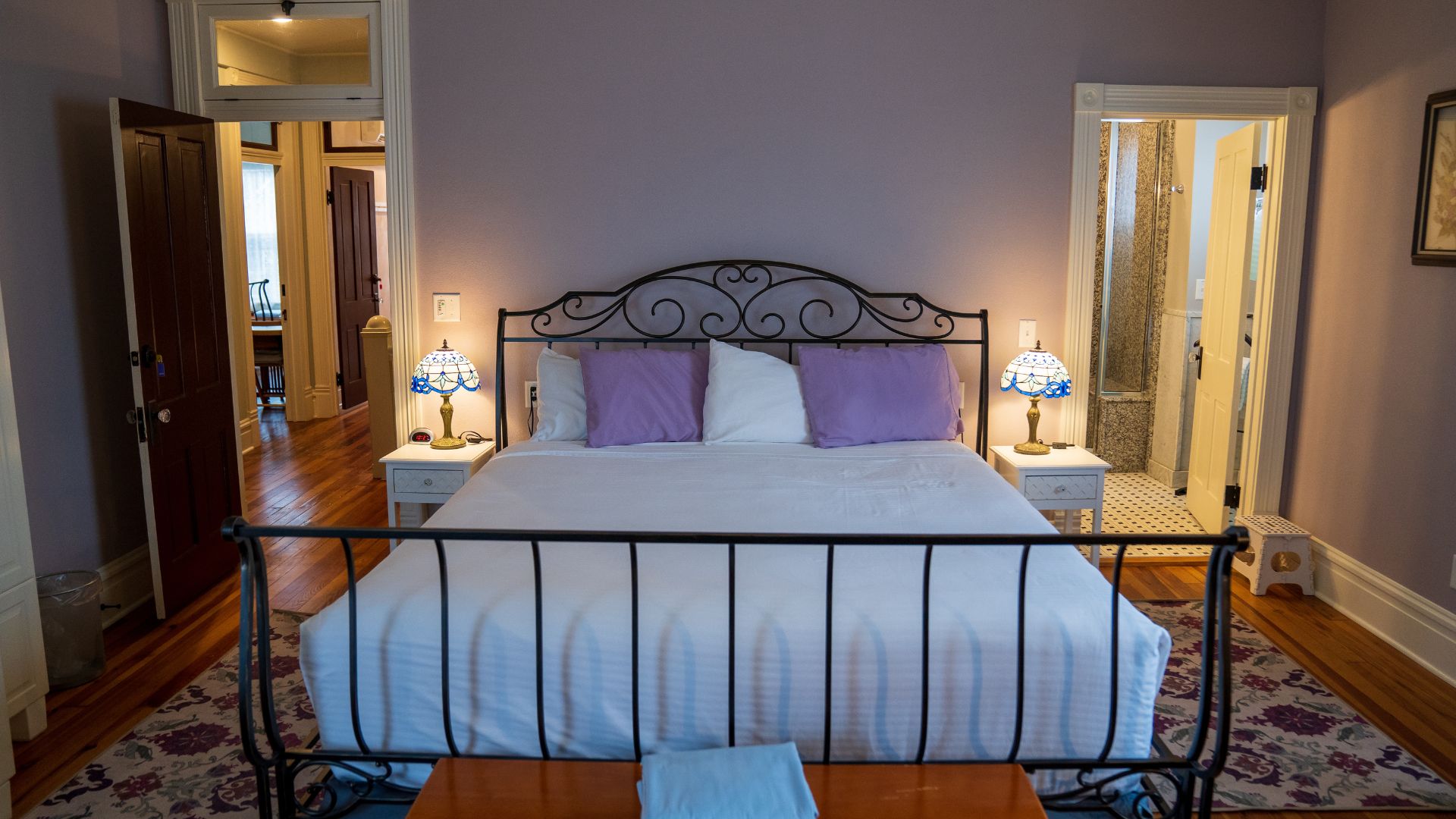 Tuxedo Park STL has four beautiful and uniquely decorated rooms.