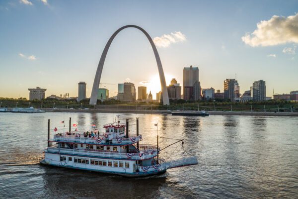 For the best views of the Gateway Arch and St. Louis’ working riverfront, climb aboard one of the Gateway Arch Riverboats.