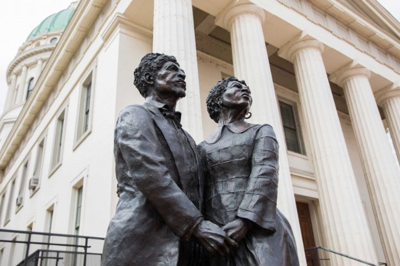 One of the most important historic sites in the U.S., the Old Courthouse in downtown St. Louis is where the notable Dred and Harriet Scott cases were first heard in 1847.