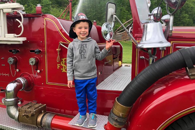 Kids can pose with planes, trains and automobiles at the National Museum of Transportation.