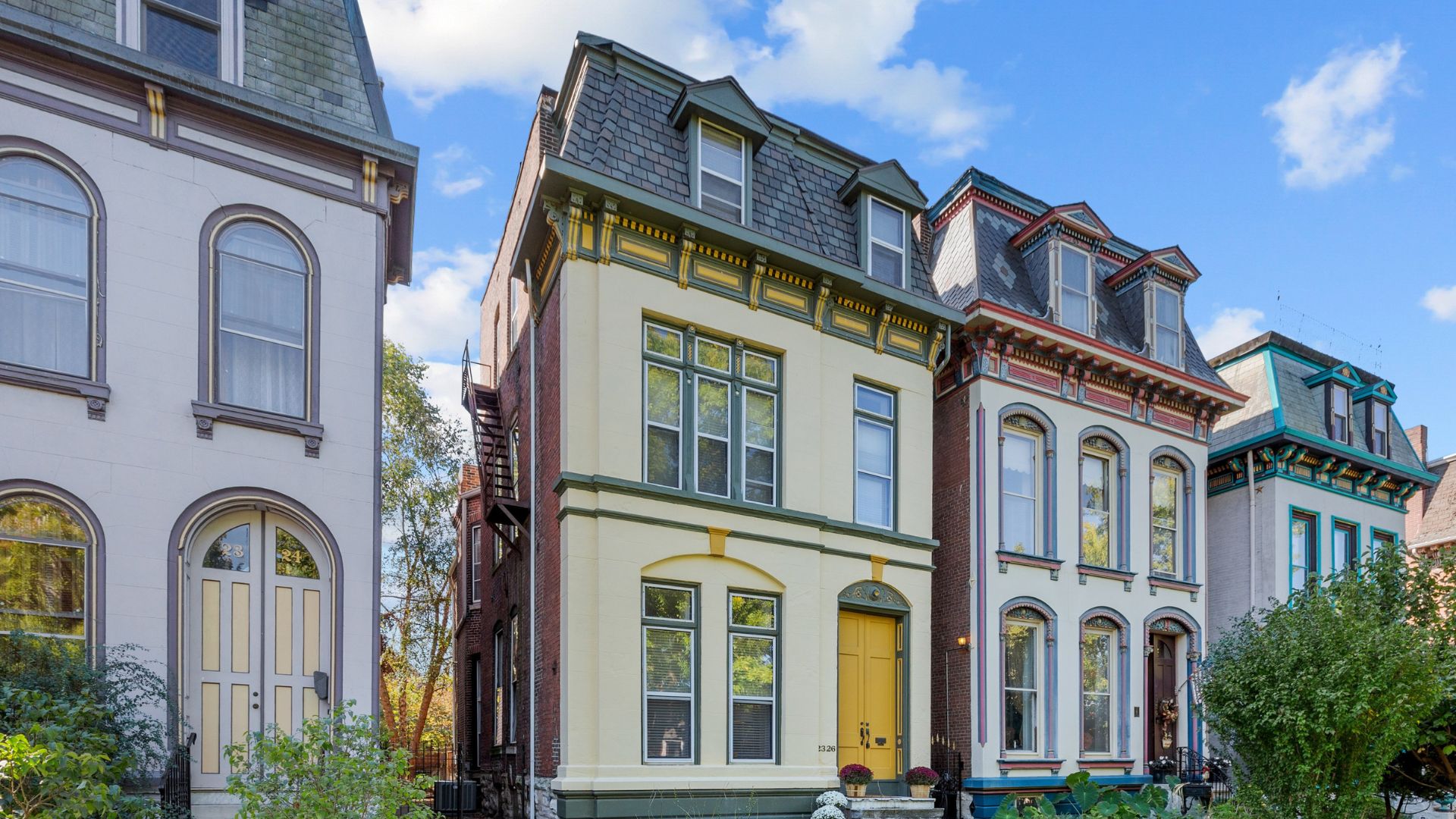 The “Painted Ladies” in Lafayette Square are meticulously restored 150-year-old Victorian mansions.