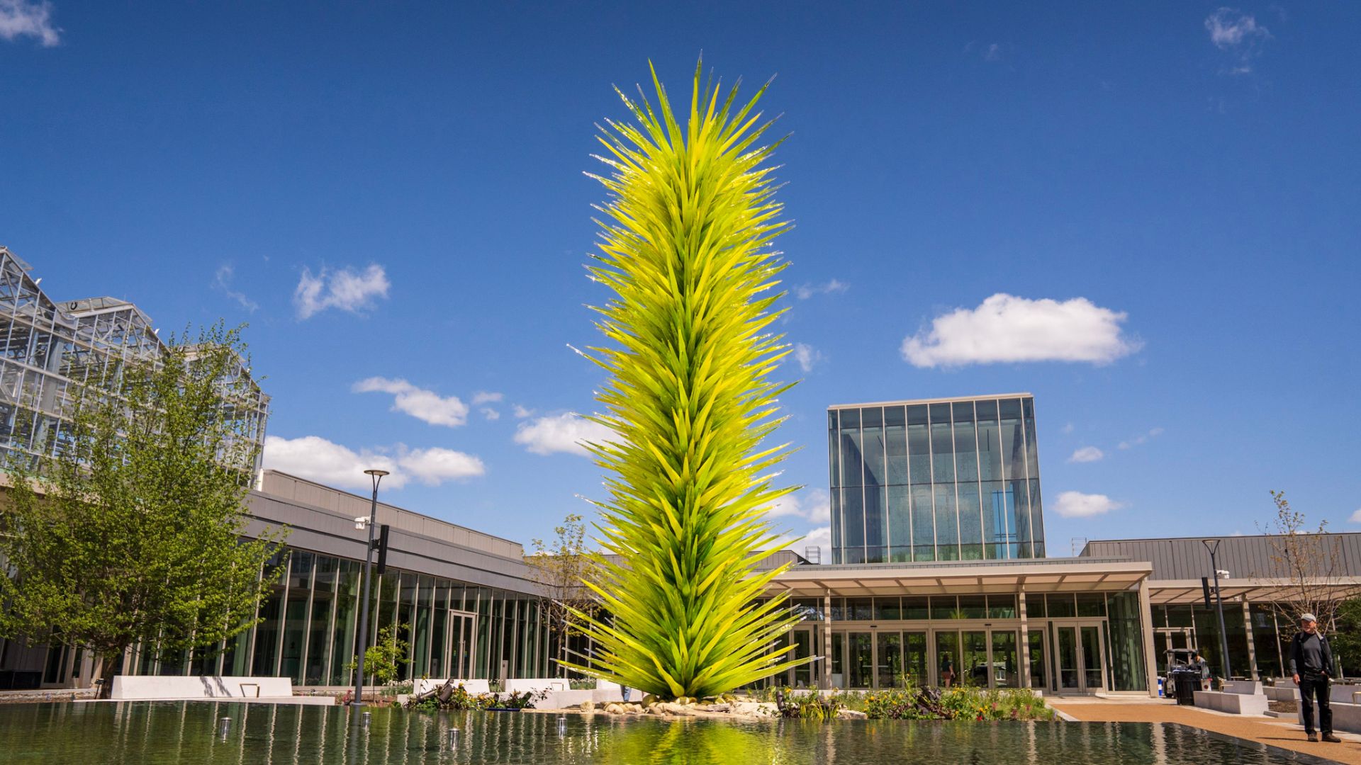 Dale Chihuly’s Lime Green Icicle Tower is the first thing that visitors to the Missouri Botanical Garden see during Chihuly in the Garden 2023.