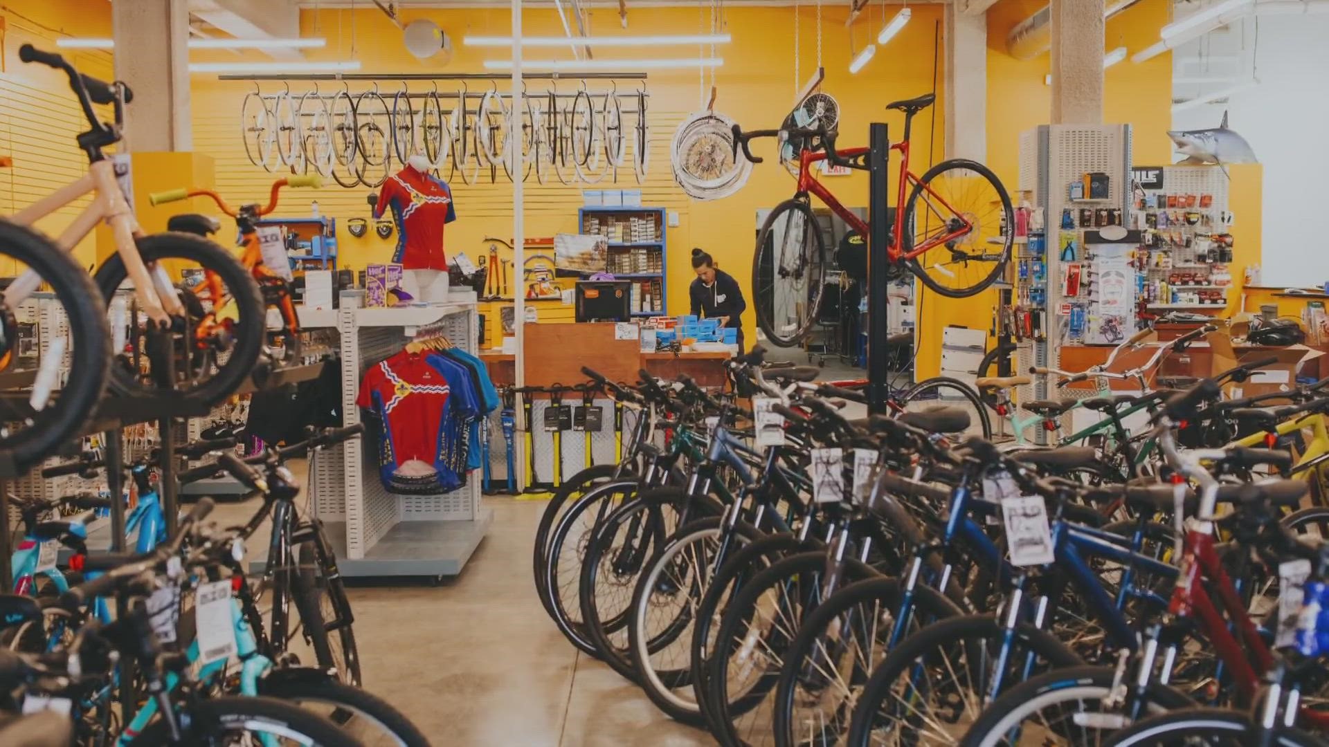 St. Louis visitors can rent bikes from Urban Shark at City Foundry STL.