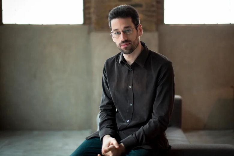 Along with the St. Louis Symphony Orchestra, Jonathan Biss will perform Beethoven’s First Piano Concerto.