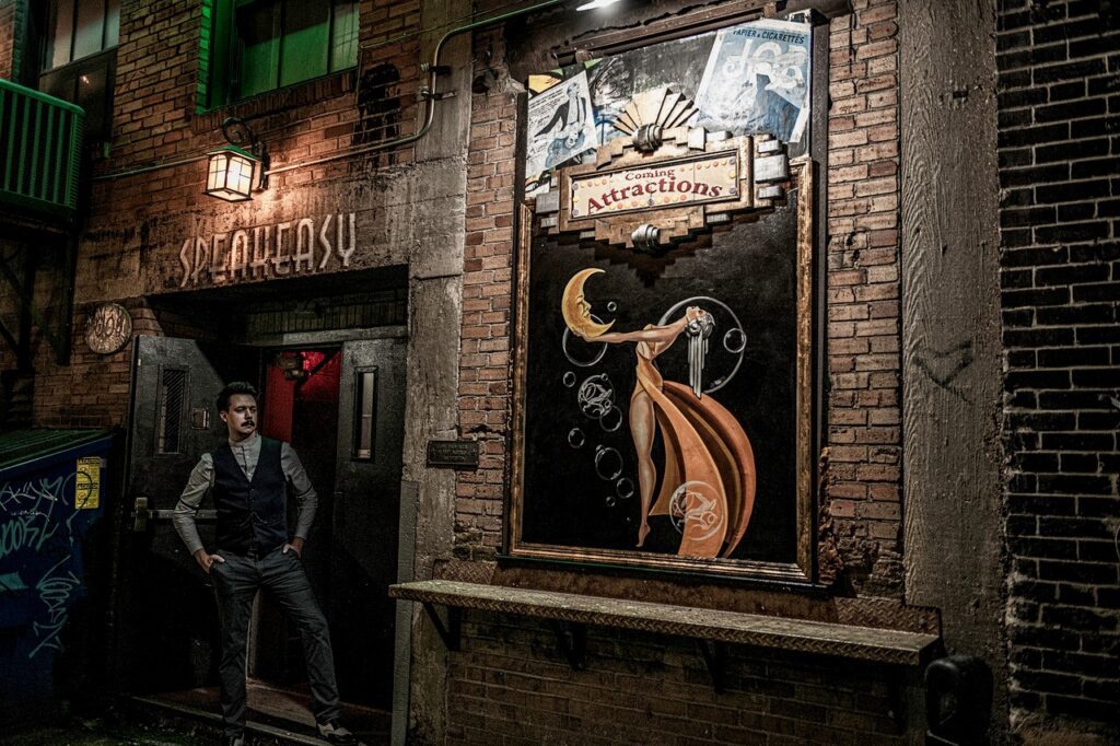 Thaxton Thaxton Speakeasy - Explore St. Louis