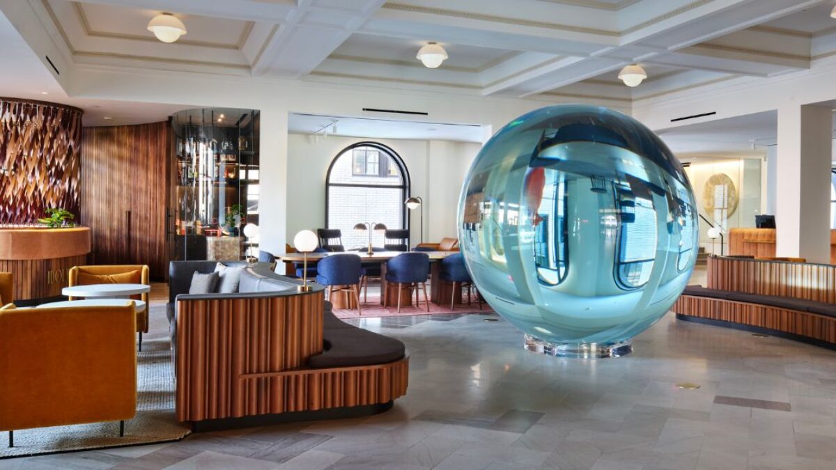 21c-Museum-Hotel_Header-