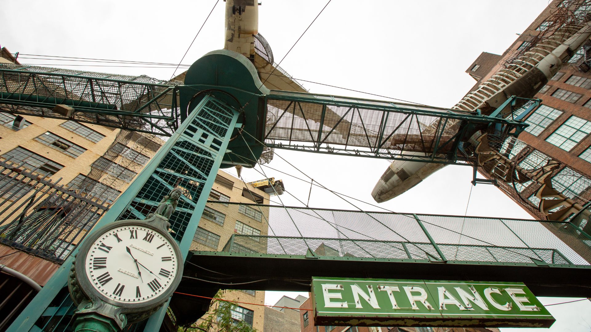 City Museum is made of repurposed objects like airplanes.