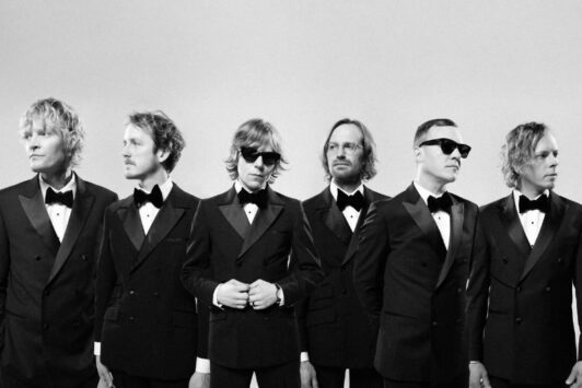 Cage the Elephant performs live at Hollywood Casino Amphitheatre – St. Louis.