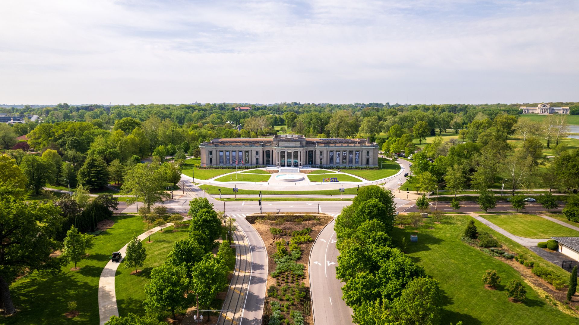 An aerial view shows the Missouri History Museum in Forest Park.