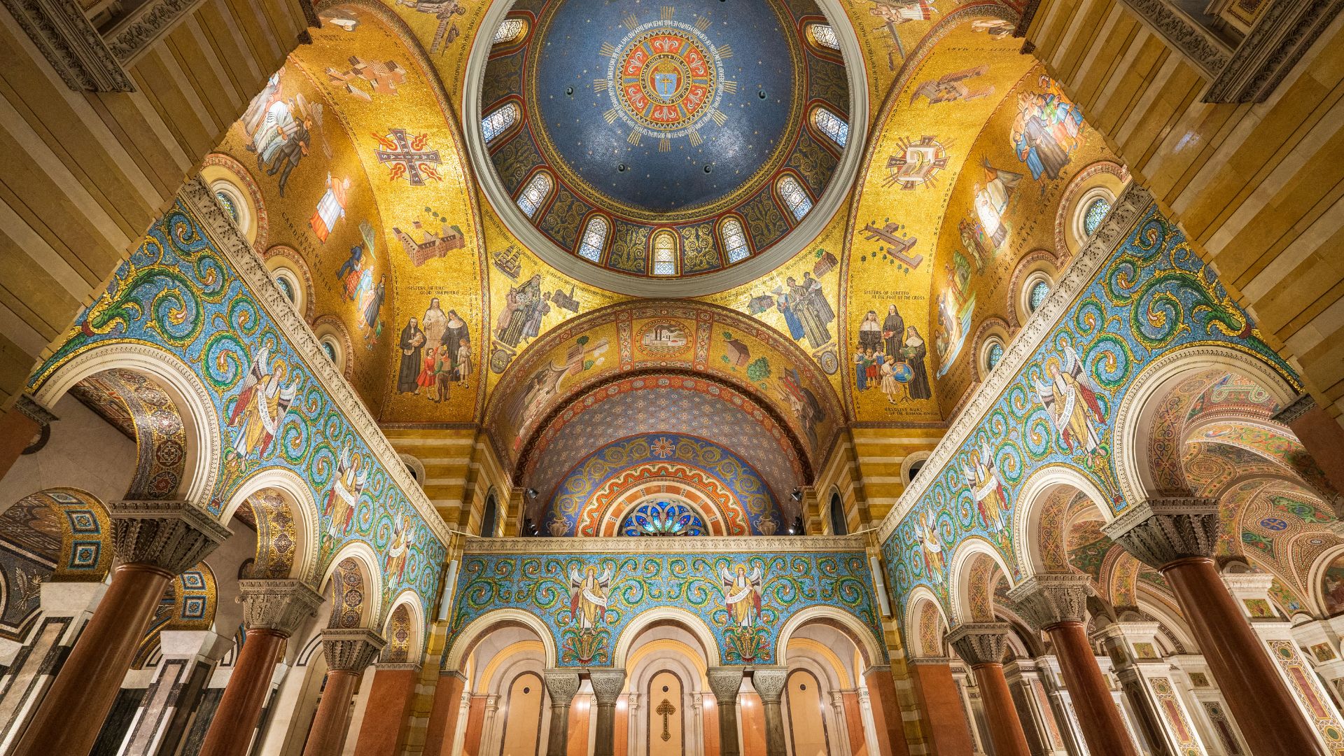 Cathedral Basilica of St. Louis dazzles visitors with millions of mosaics.