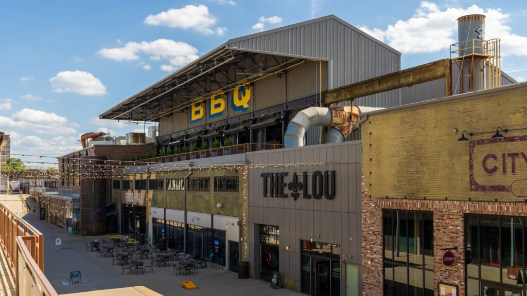 Expat BBQ is located at City Foundry STL.