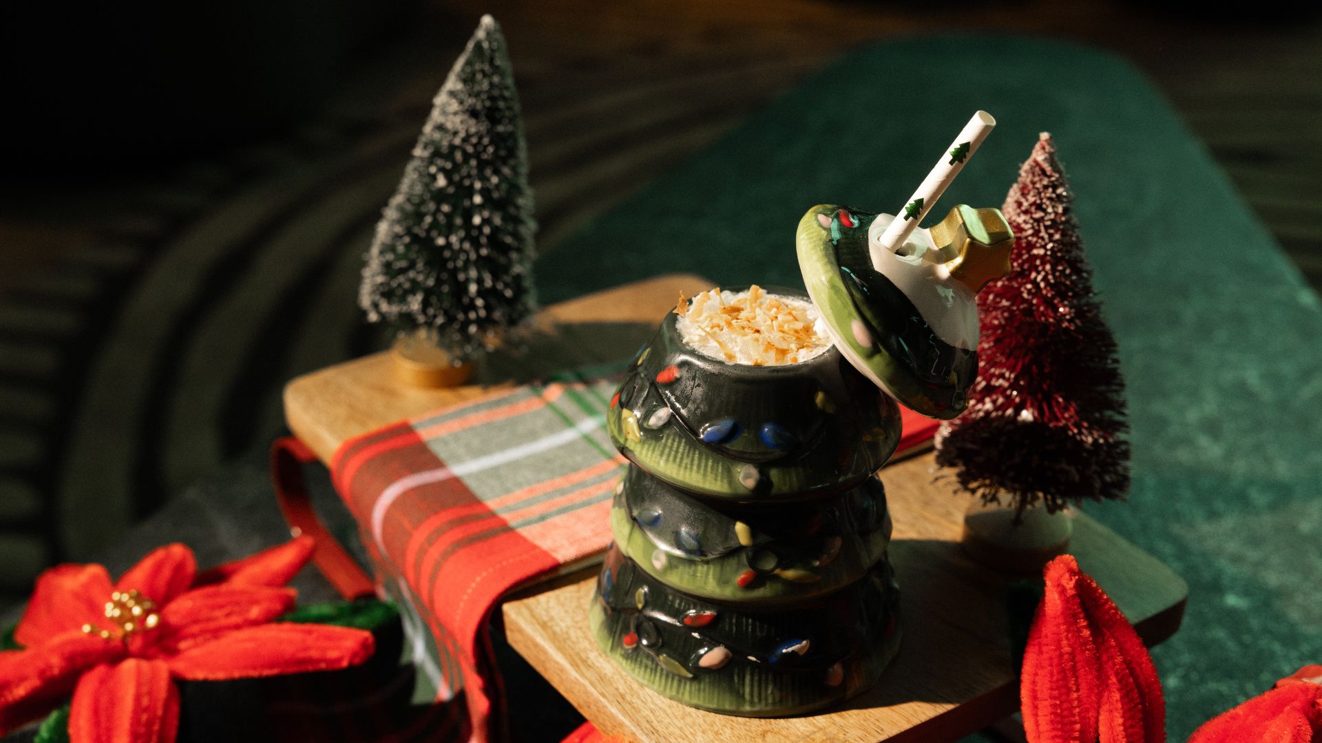 16 Holiday Pop-Up Bars That Bring the Joy