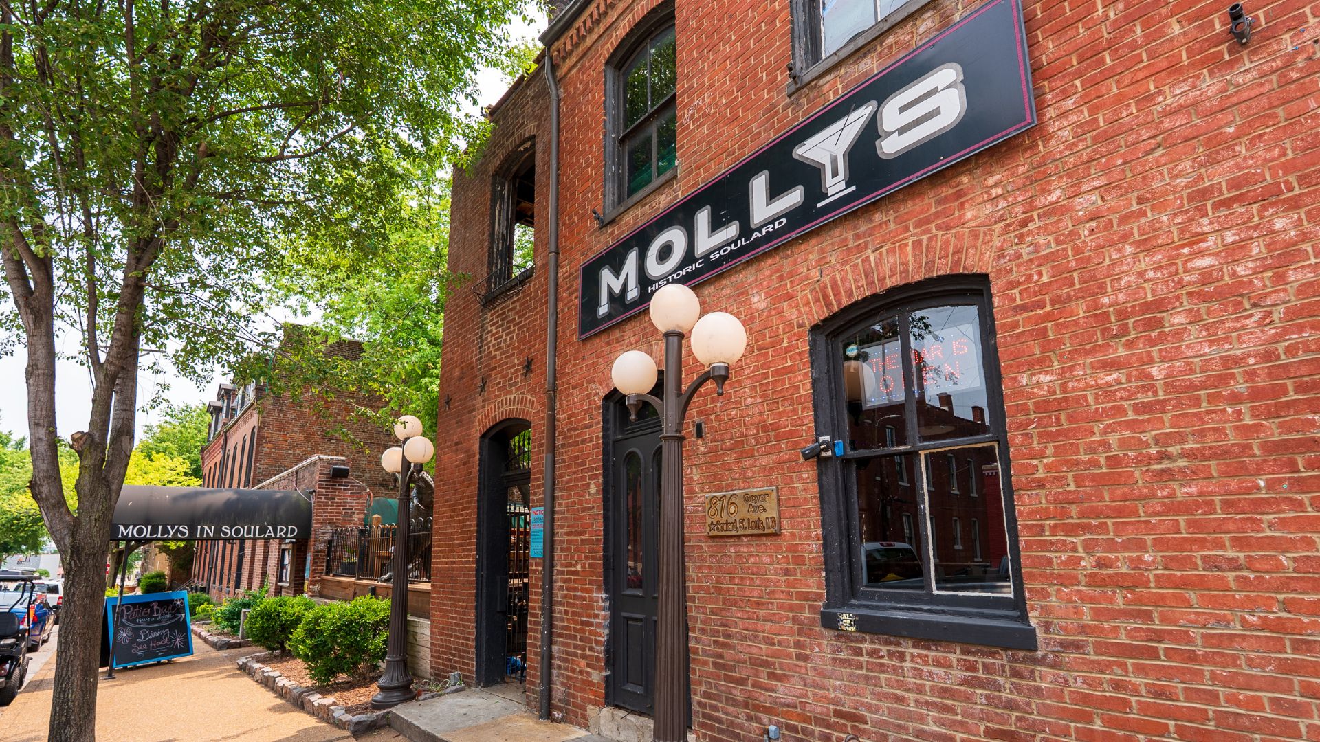 Molly's is housed in a historic, red-brick building in the Soulard neighborhood of St Louis.