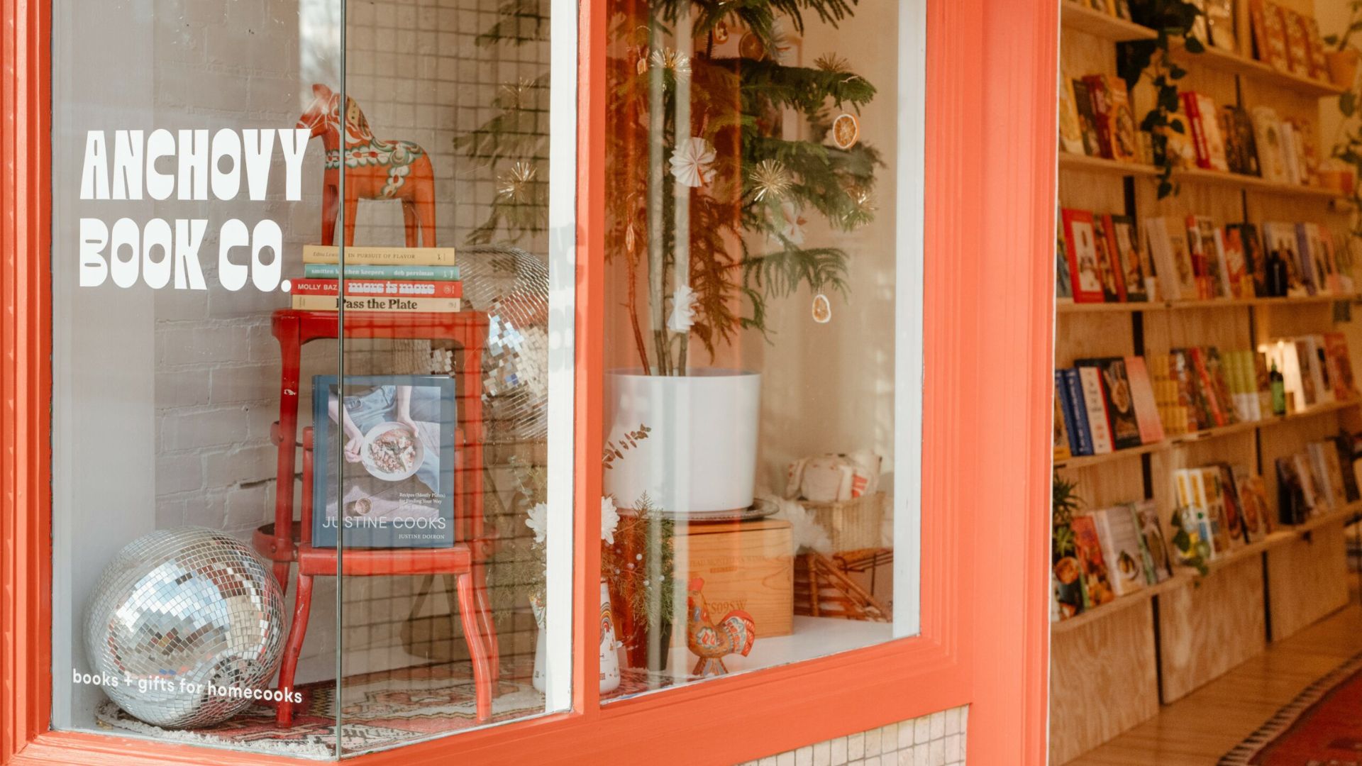 This cookbook nook on Cherokee Street is one of the best places to take photos in St Louis.