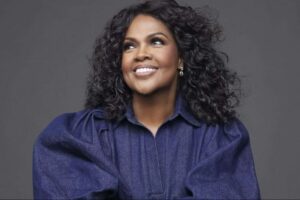 CeCe Winans at Chaifetz Arena.
