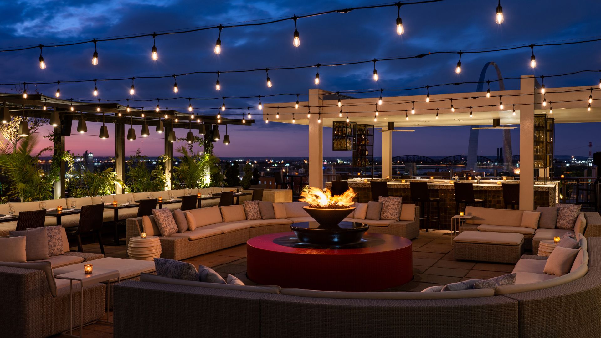 The amenities at the Four Seasons Hotel St Louis, including the rooftop bar and pool, make it a great basecamp for a weekend girls trip.