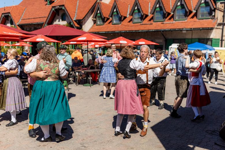 Maifest at Grant's Farm.