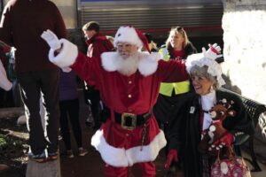 Holiday Walk in Kirkwood.