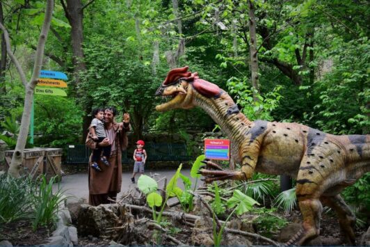 Dinoroarus at the Saint Louis Zoo.