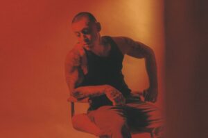 Noah Gundersen at City Winery.