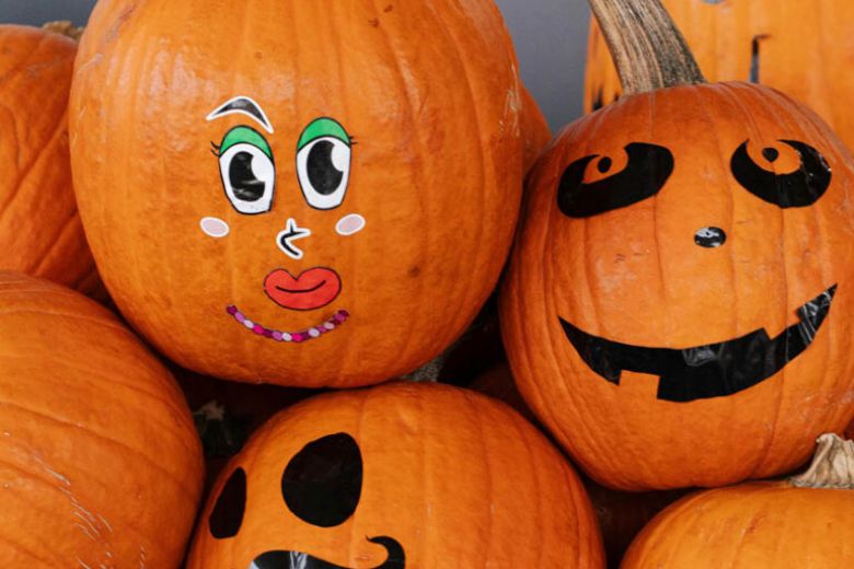 WCHOF Crafts & Cocktails: Pumpkin Painting Party at World Chess Hall of Fame.